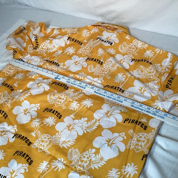 MLB Pittsburgh Pirates Baseball Hawaiian Button Up Shirt Men’s size XL - Picture 8 of 14